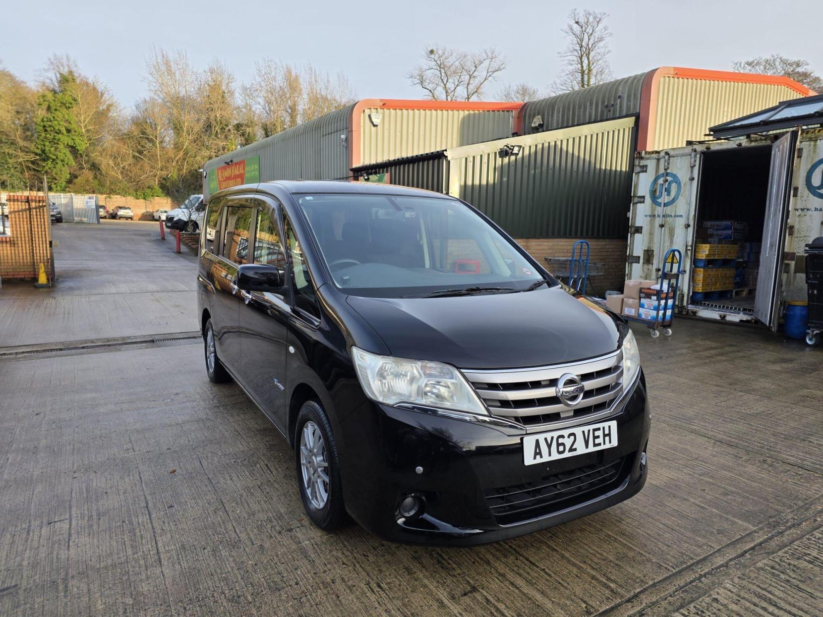 Nissan Serena 2.0 S-Hybrid 20X Highway Star Auto