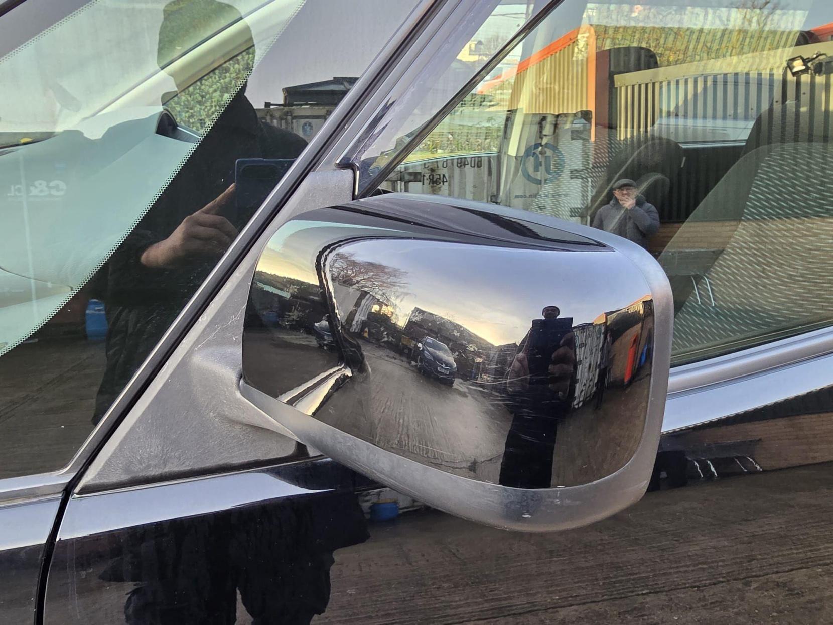 Nissan Serena 2.0 S-Hybrid 20X Highway Star Auto