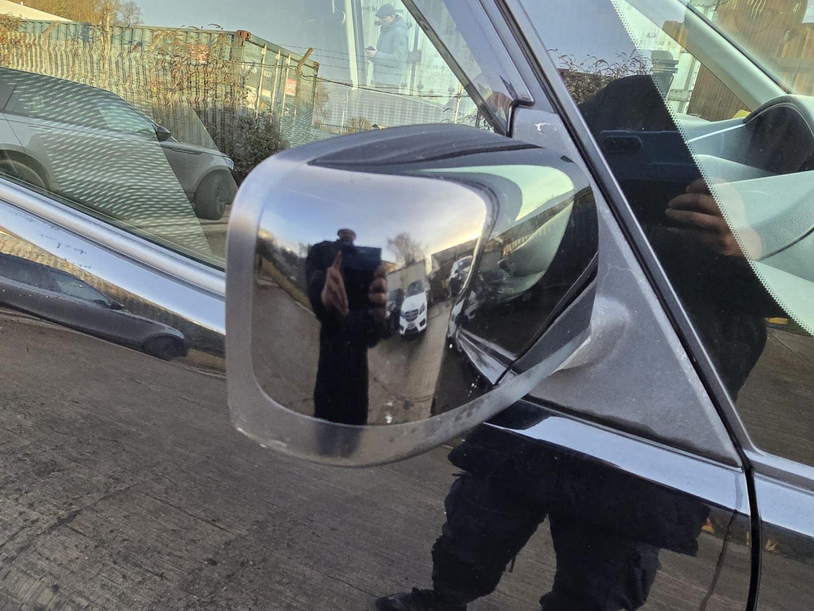 Nissan Serena 2.0 S-Hybrid 20X Highway Star Auto