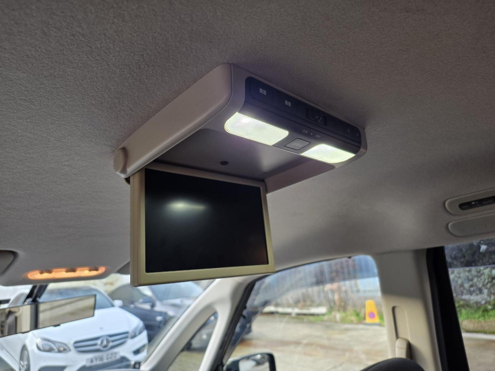 Nissan Serena 2.0 S-Hybrid 20X Highway Star Auto