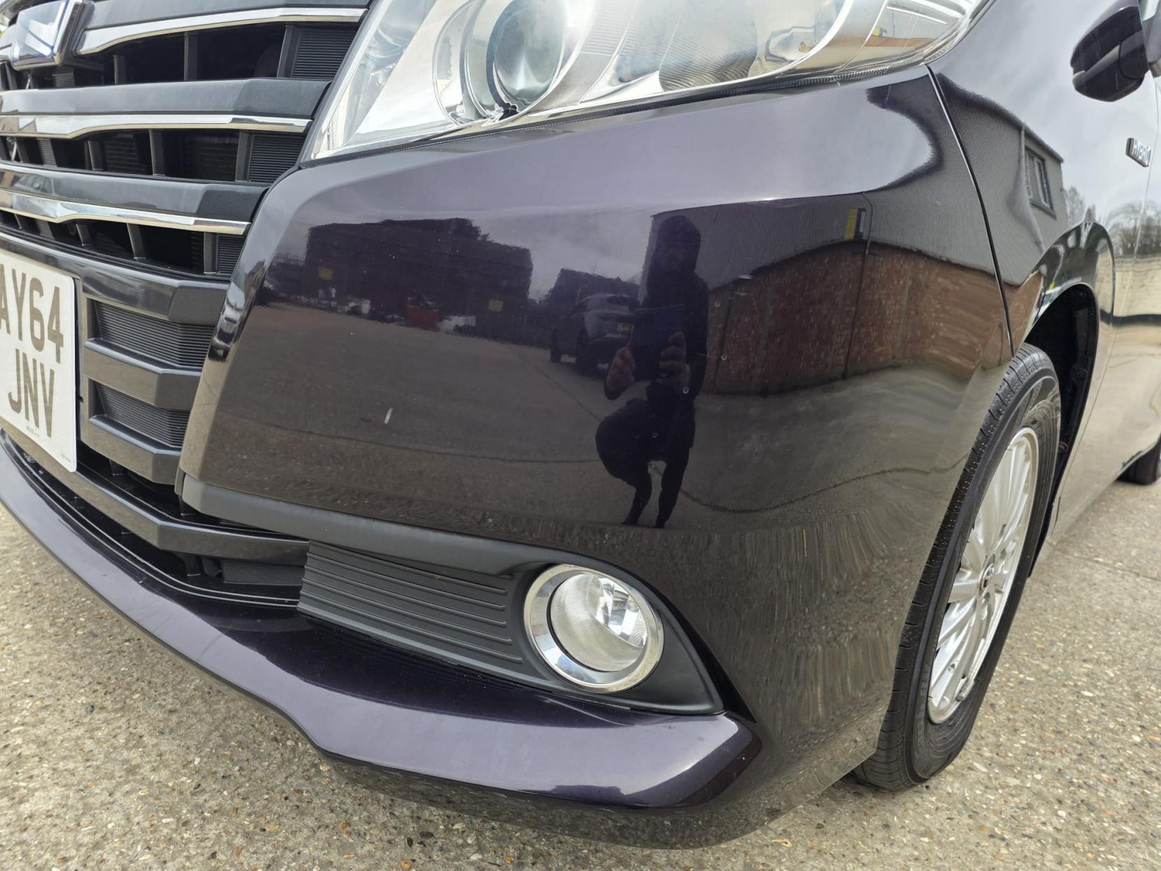 Toyota Noah 1.8L