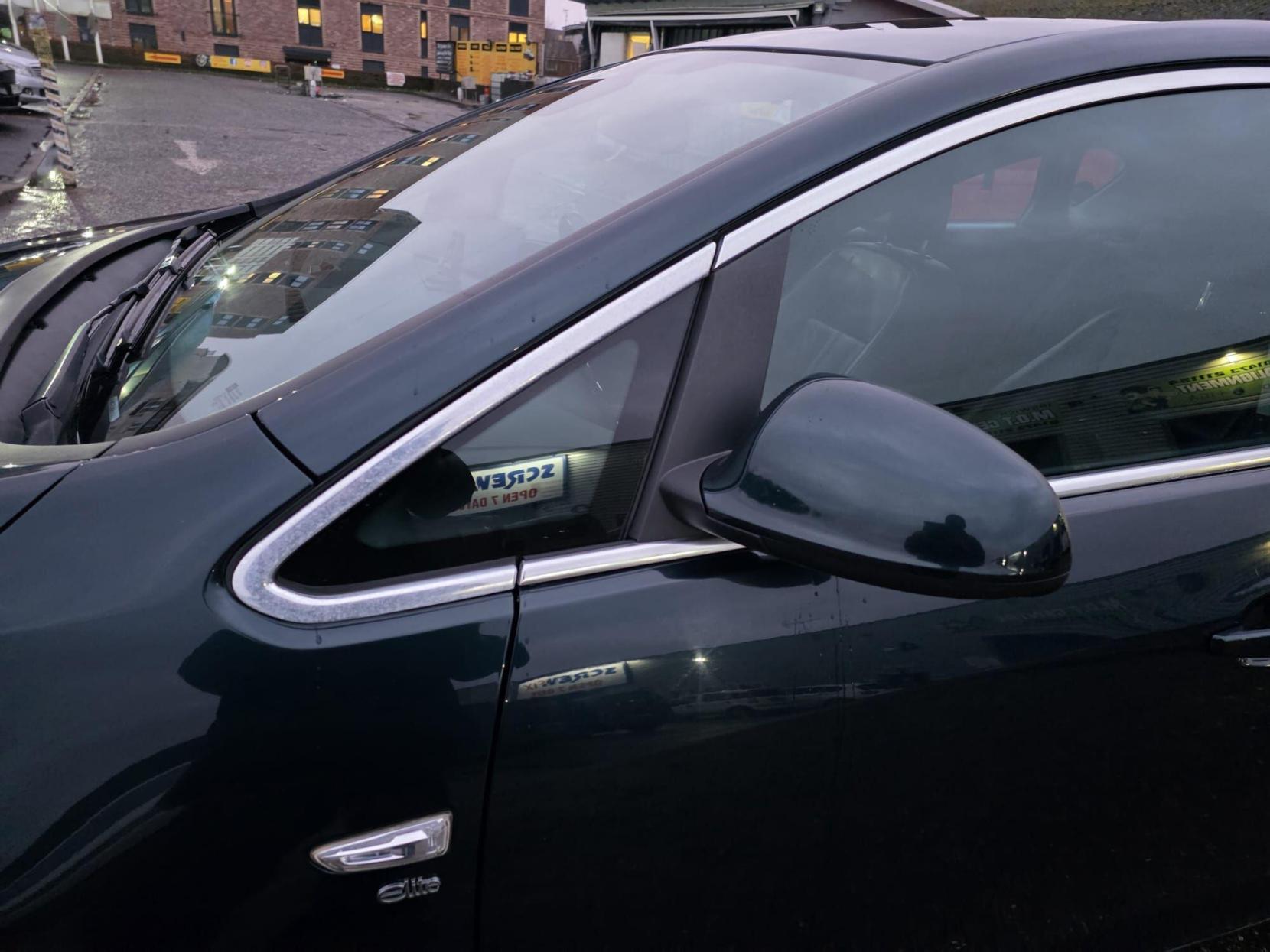 Vauxhall Astra 2.0 CDTi ecoFLEX Elite Euro 5 (s/s) 5dr