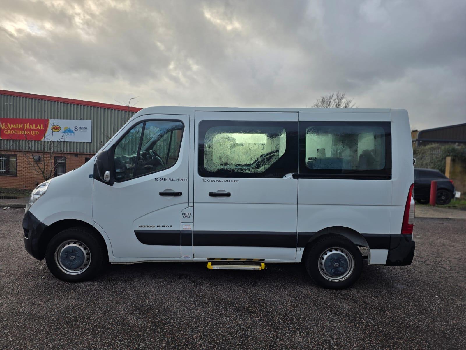 Renault Master 2.3 dCi ENERGY 35 eco2 Panel Van 5dr Diesel Manual FWD LWB High Roof Euro 5 (s/s) (100 ps)