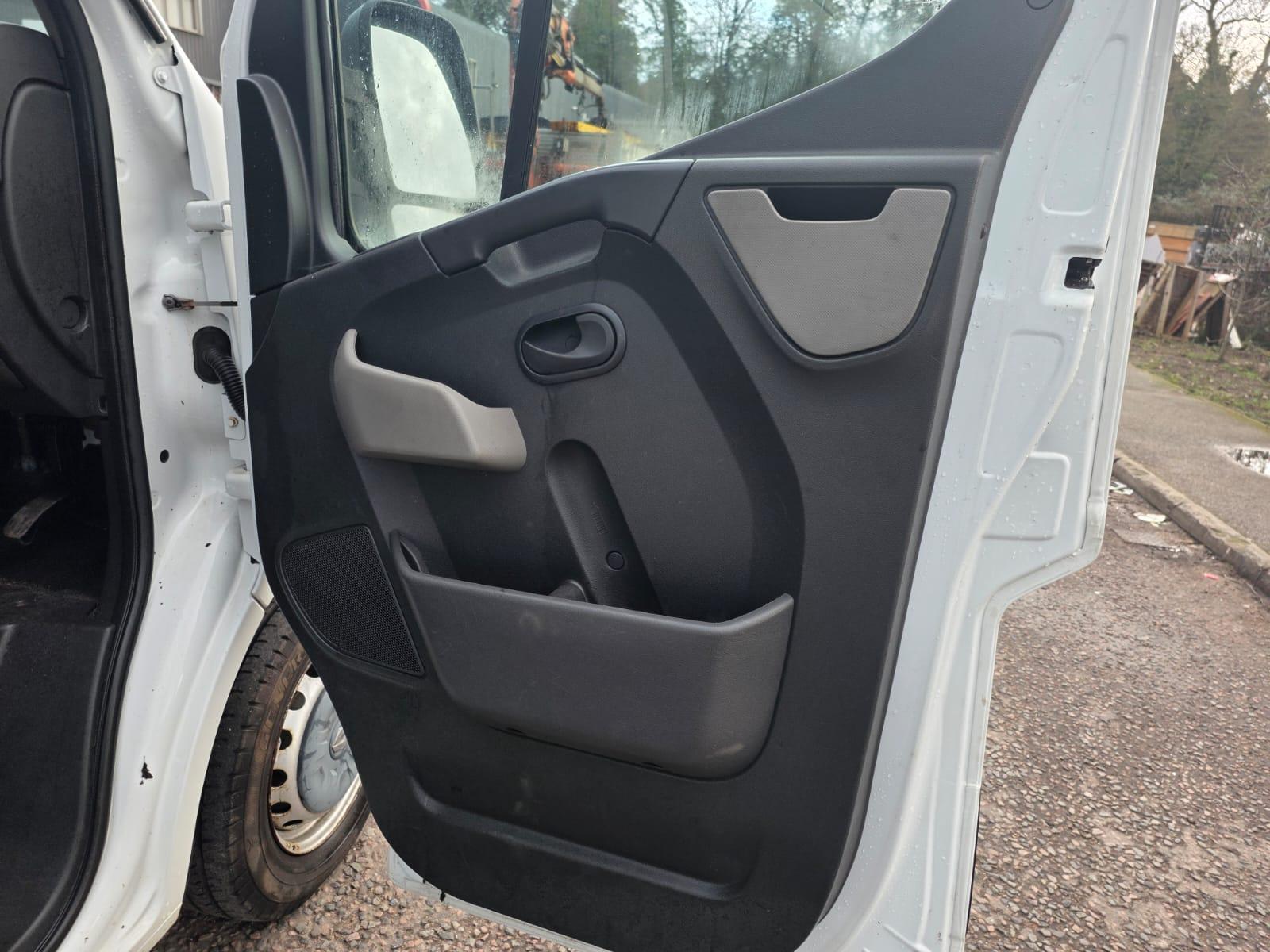 Renault Master 2.3 dCi ENERGY 35 eco2 Panel Van 5dr Diesel Manual FWD LWB High Roof Euro 5 (s/s) (100 ps)