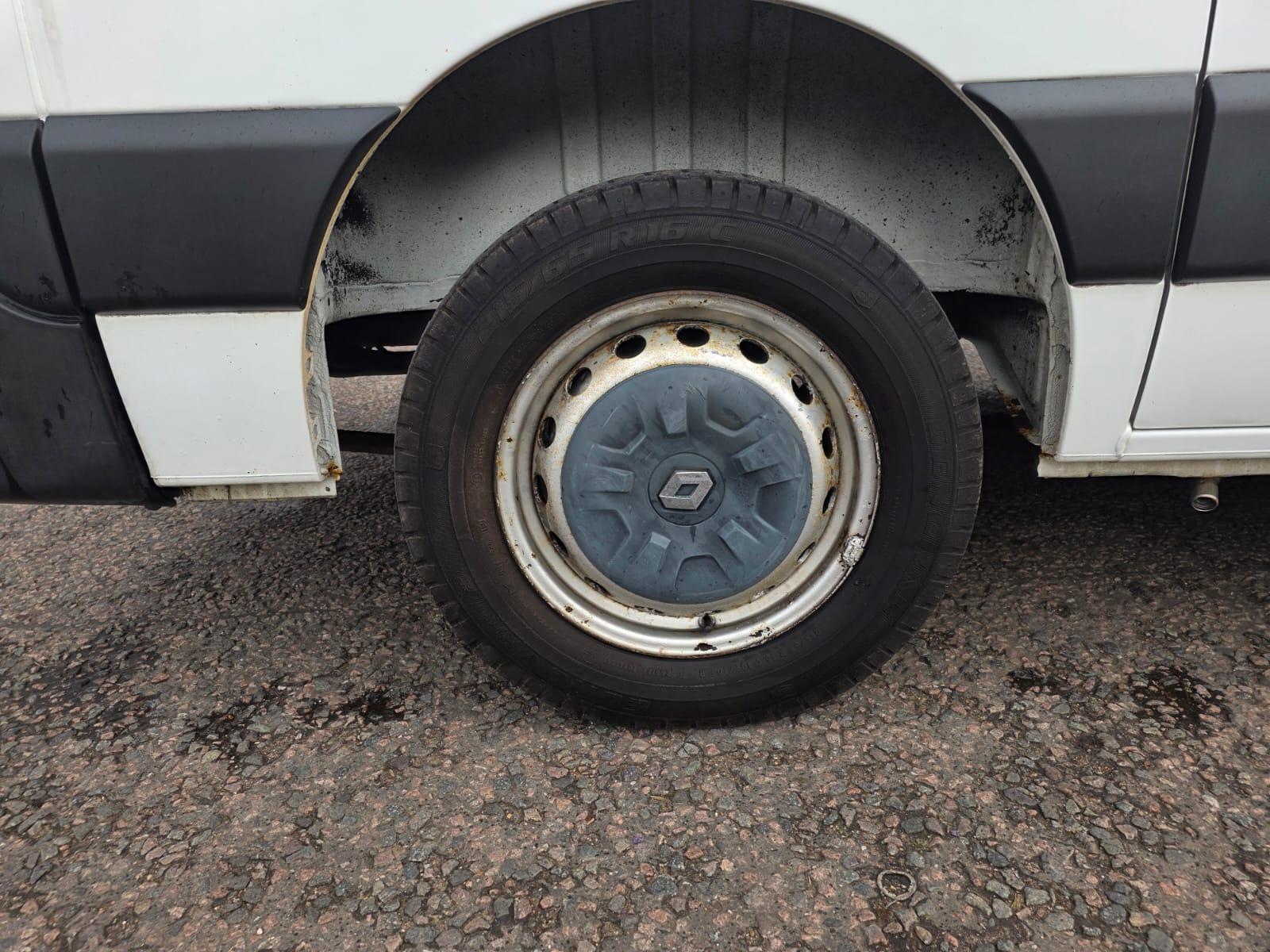 Renault Master 2.3 dCi ENERGY 35 eco2 Panel Van 5dr Diesel Manual FWD LWB High Roof Euro 5 (s/s) (100 ps)