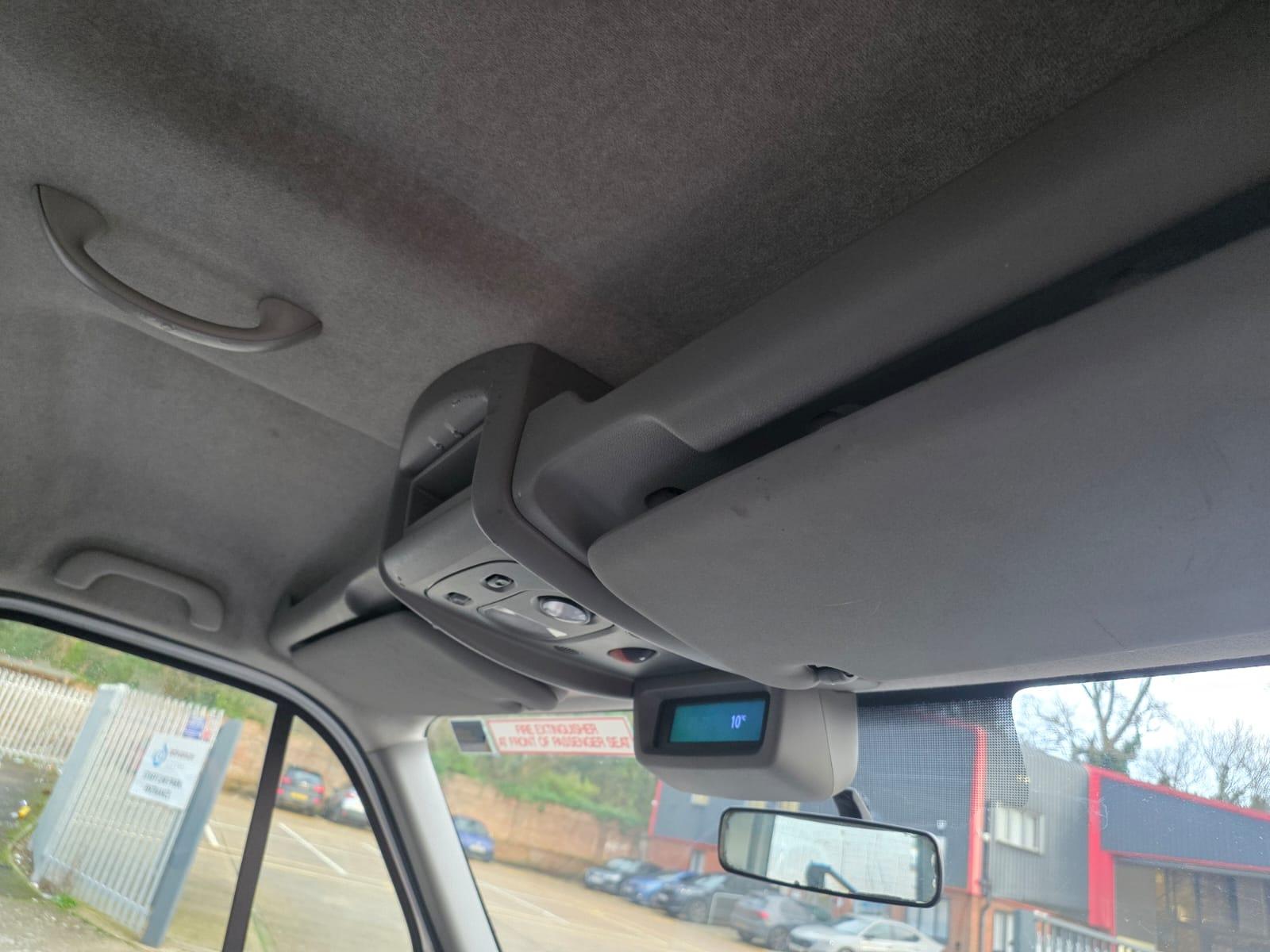 Renault Master 2.3 dCi ENERGY 35 eco2 Panel Van 5dr Diesel Manual FWD LWB High Roof Euro 5 (s/s) (100 ps)