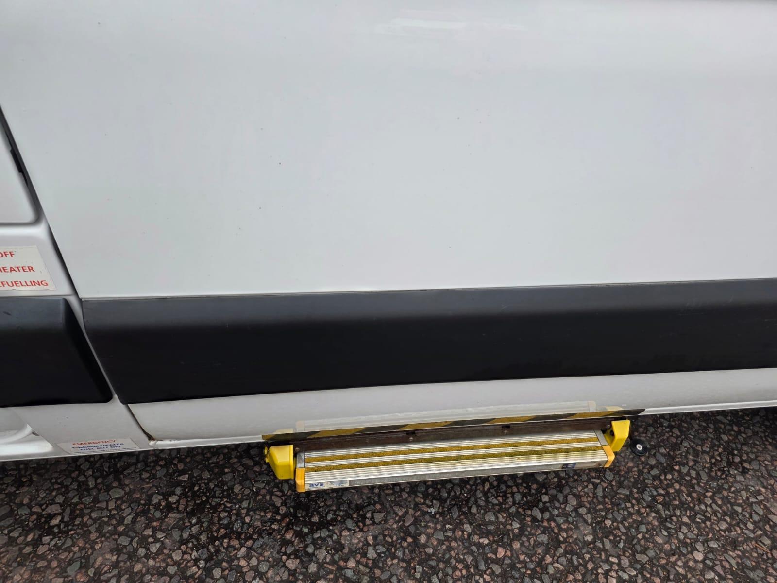 Renault Master 2.3 dCi ENERGY 35 eco2 Panel Van 5dr Diesel Manual FWD LWB High Roof Euro 5 (s/s) (100 ps)