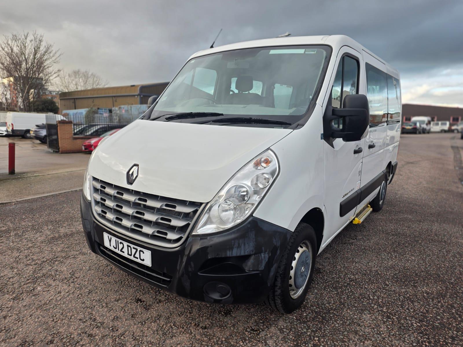 Renault Master 2.3 dCi ENERGY 35 eco2 Panel Van 5dr Diesel Manual FWD LWB High Roof Euro 5 (s/s) (100 ps)