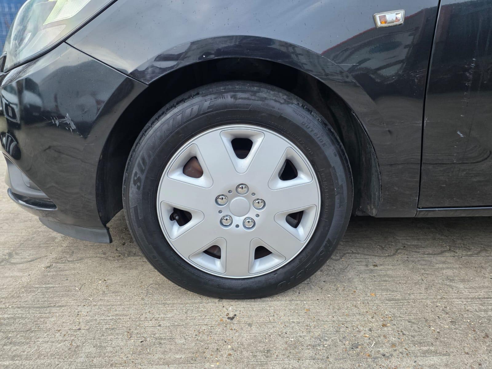 Vauxhall Corsa 1.2i Design Hatchback 3dr Petrol Manual Euro 6 (70 ps)