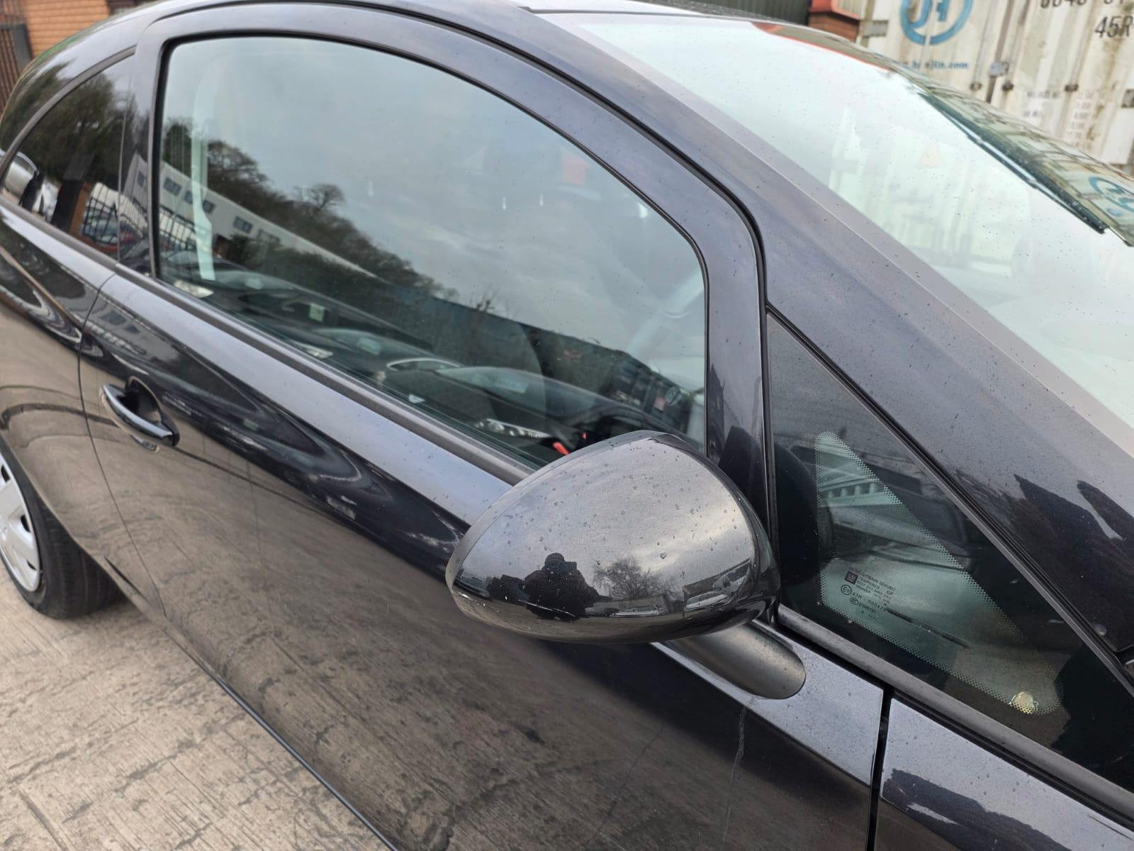 Vauxhall Corsa 1.2i Design Hatchback 3dr Petrol Manual Euro 6 (70 ps)