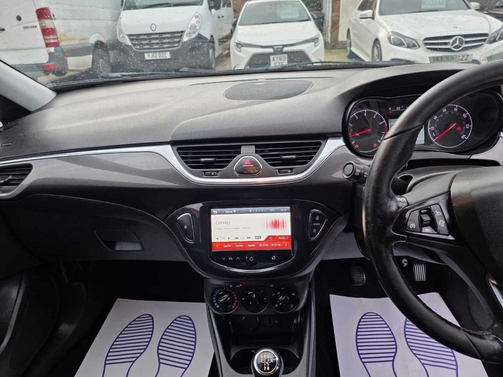 Vauxhall Corsa 1.2i Design Hatchback 3dr Petrol Manual Euro 6 (70 ps)