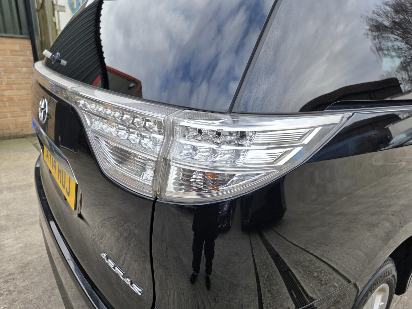 Toyota Estima Aeras G 2000